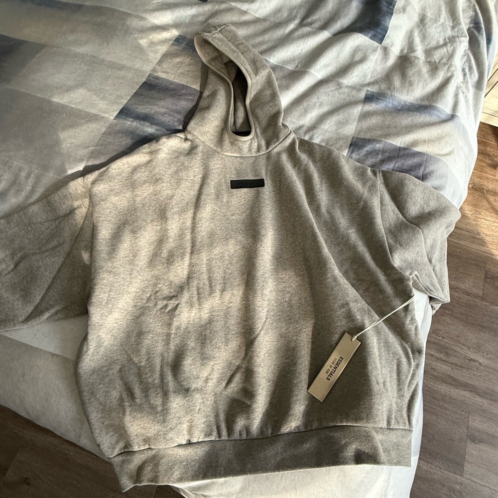 Essentials Fear of God Hoodie Size L
